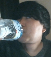 男性,水を飲む,ペットボトル